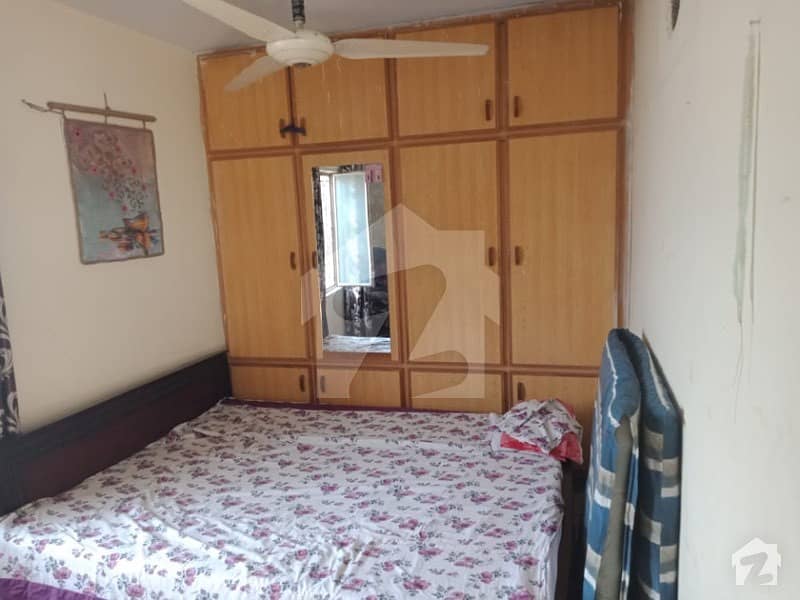 ڈھری حسن آباد راولپنڈی میں 4 کمروں کا 3 مرلہ مکان 25 ہزار میں کرایہ پر دستیاب ہے۔