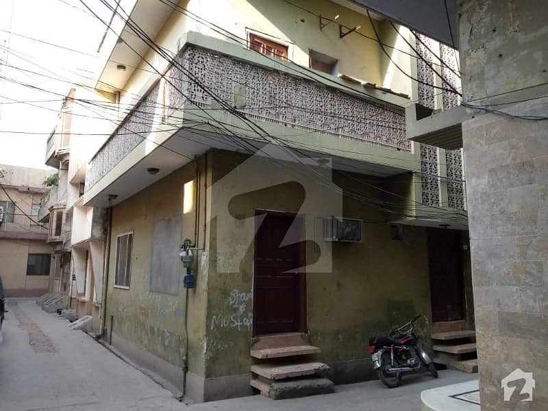 کرتار پورہ راولپنڈی میں 7 کمروں کا 6 مرلہ مکان 1.6 کروڑ میں برائے فروخت۔