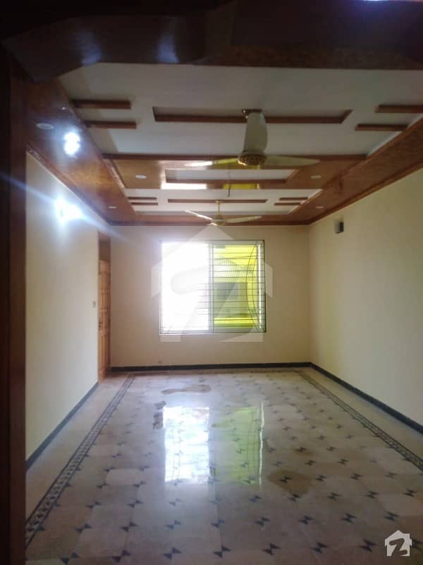 سوان گارڈن اسلام آباد میں 4 کمروں کا 6 مرلہ مکان 45 ہزار میں کرایہ پر دستیاب ہے۔