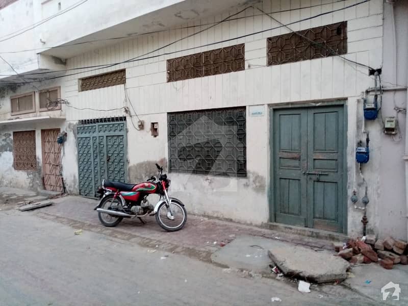 Single Storey Beautiful House Available For Rent At Government Colony Okara
