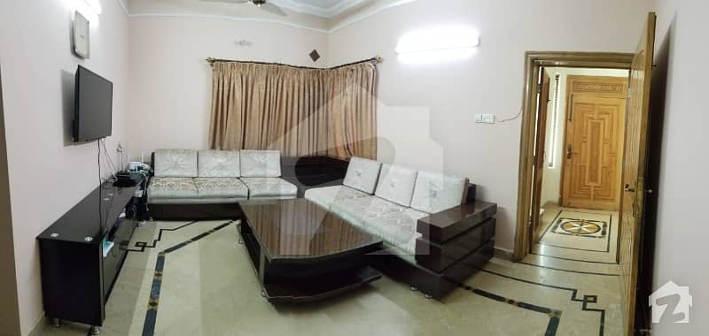 واپڈا ٹاؤن فیز 1 واپڈا ٹاؤن لاہور میں 5 کمروں کا 10 مرلہ مکان 2.4 کروڑ میں برائے فروخت۔