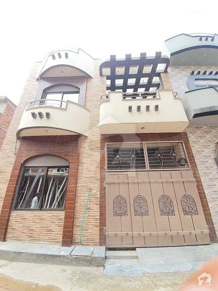 شاہ جمال لاہور میں 4 کمروں کا 5 مرلہ مکان 1.5 کروڑ میں برائے فروخت۔