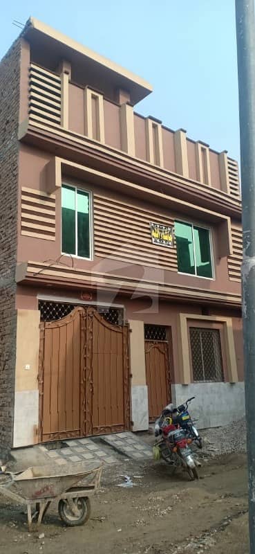 ارباب سبز علی خان ٹاؤن ایگزیکٹو لاجز ارباب سبز علی خان ٹاؤن ورسک روڈ پشاور میں 5 کمروں کا 4 مرلہ مکان 95 لاکھ میں برائے فروخت۔