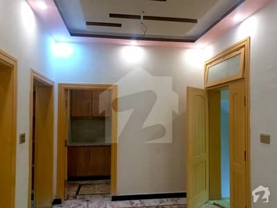 ورسک روڈ پشاور میں 6 کمروں کا 3 مرلہ مکان 77 لاکھ میں برائے فروخت۔ ورسک روڈ پشاور میں 6 کمروں کا 3 مرلہ مکان 77 لاکھ میں برائے فروخت۔