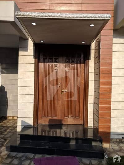 1 Kanal Slightly Used Beautiful Bungalow In State Life Housing Society 1 Kanal Slightly Used Beautiful Bungalow In State Life Housing Society