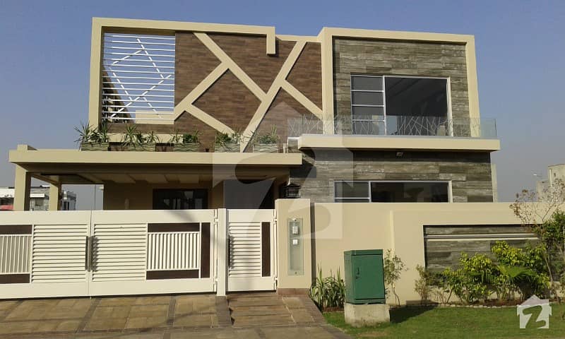 Brand New 1 Kanal Lower Portion For Rent Near Golf Course Phase 6 Dha Lahore