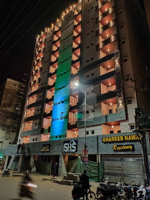 گارڈن ویسٹ کراچی میں 2 کمروں کا 4 مرلہ فلیٹ 70 لاکھ میں برائے فروخت۔