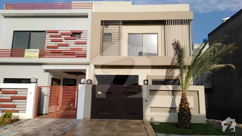 5 Marla Brand New Three Storey 4 Bed House On 60 Foot Road With Excellent Finish In M 7 B