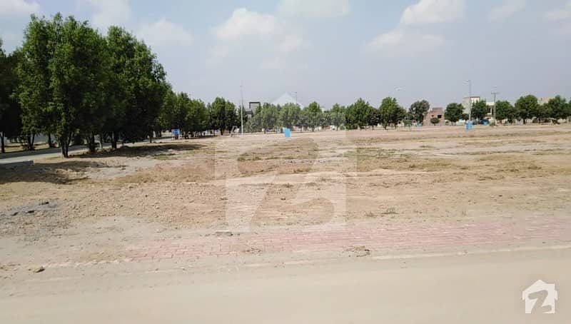 Executive Location 5 Marla Possession Plot For Sale In Jinnah Block Bahria Town Lahore