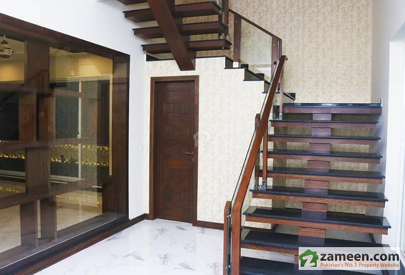 Brand New Luxury Top Class House Brand New Luxury Top Class House