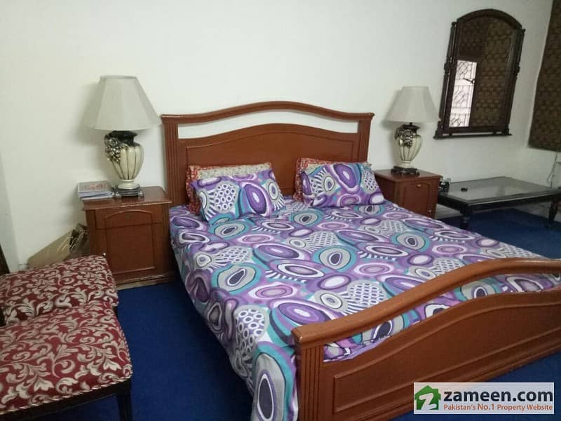 Furnished Room Beautiful Almost New For Rent On Prime Location DHA