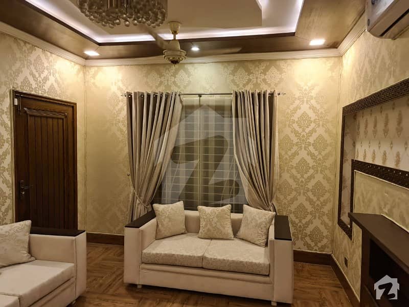 10 Marla Furnished Luxury House For Rent