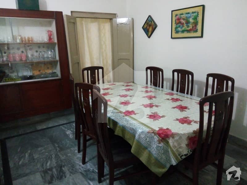 فردوس کالونی لاہور میں 3 کمروں کا 6 مرلہ مکان 1.2 کروڑ میں برائے فروخت۔