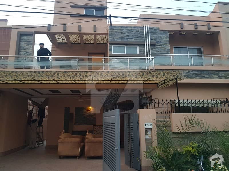 10 Marla Excellent 5 Bed Double Storey House In Nfc Society Near Wapda Town
