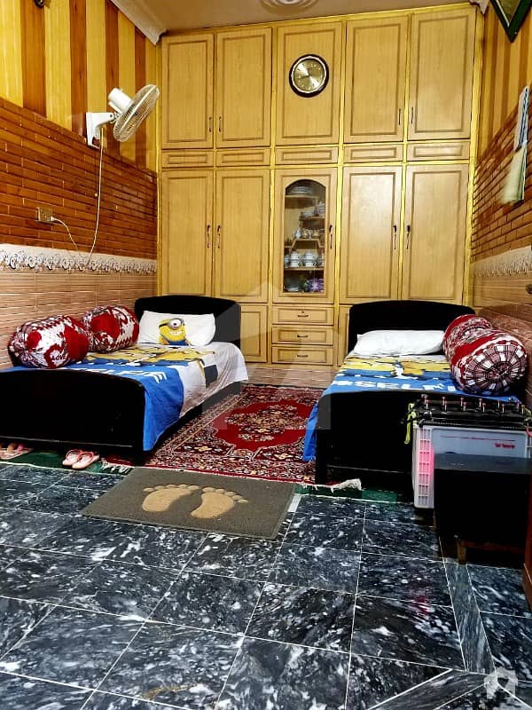حکیم آباد نوشہرہ میں 6 کمروں کا 6 مرلہ مکان 80 لاکھ میں برائے فروخت۔
