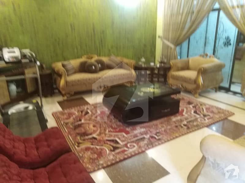 سبزہ زار سکیم ۔ بلاک ایچ سبزہ زار سکیم لاہور میں 3 کمروں کا 15 مرلہ مکان 2.2 کروڑ میں برائے فروخت۔