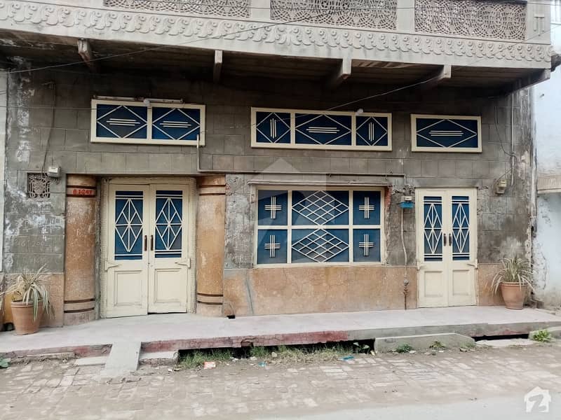 Double Storey Old Construct House For Sale