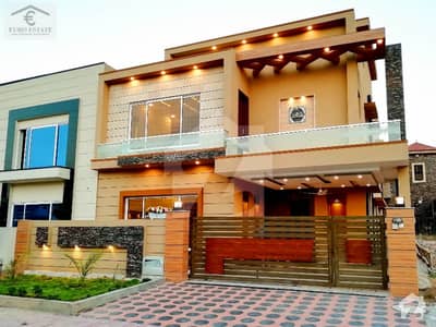 Designer 10 Marla Spacious House For Sale Designer 10 Marla Spacious House For Sale