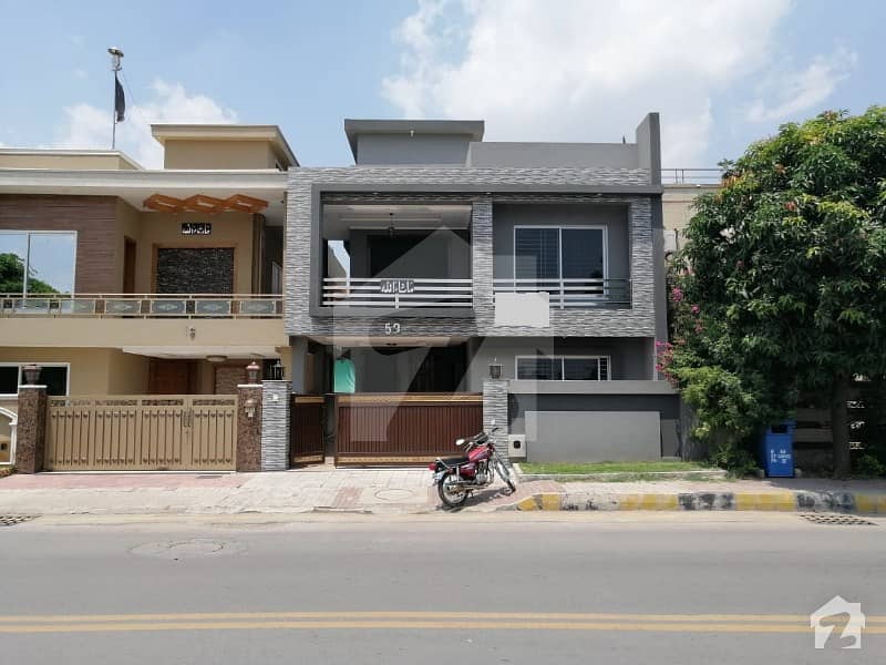 Bahria Town Phase 4 Newly Built 10 Marla House For Sale