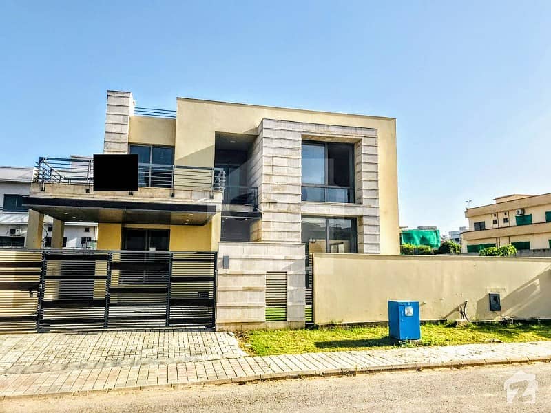 1 Kanal Designer Architecture House Is Up For Sale In Dha 2