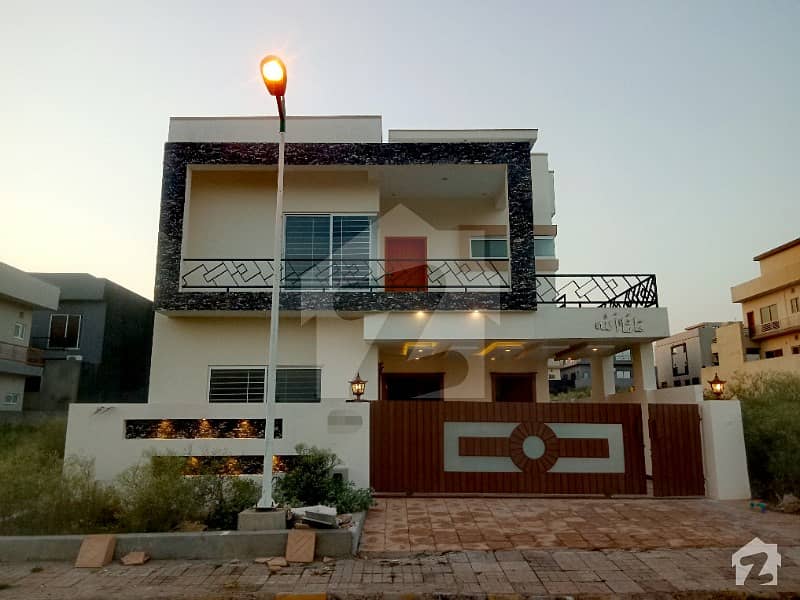 A Beautiful 10 Marla Brand New House For Sale Sector B Block Phase 8 Bahria Town Rawalpindi