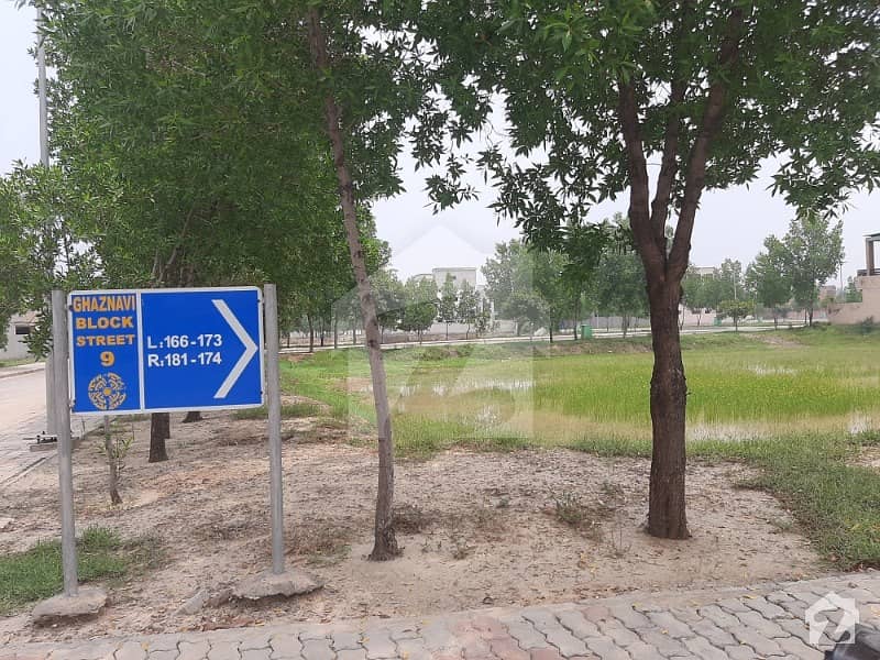 Bahria Town Lahore 14 Marla Corner Plot Ideal Location For Sell