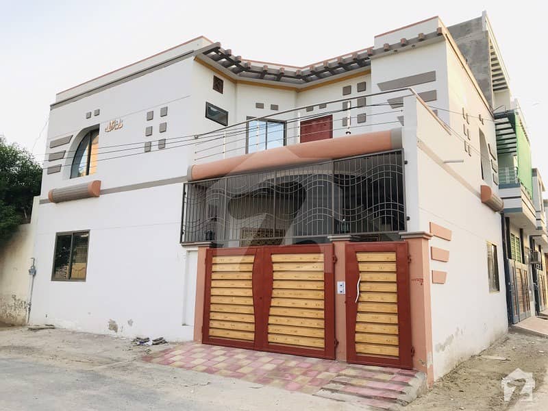 ون یونٹ چوک بہاولپور میں 6 کمروں کا 5 مرلہ مکان 80 لاکھ میں برائے فروخت۔
