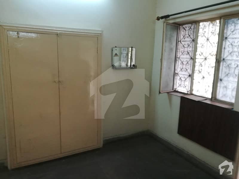 Old 3 Marla Triple Storey House Sale At Plot Price Old 3 Marla Triple Storey House Sale At Plot Price