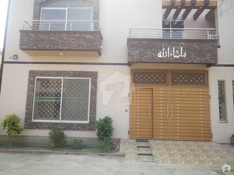لاہور میڈیکل ہاؤسنگ سوسائٹی لاہور میں 4 کمروں کا 5 مرلہ مکان 1.55 کروڑ میں برائے فروخت۔