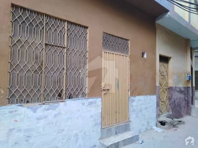 گورنمنٹ سپیریئر سائنس کالج روڈ پشاور میں 3 کمروں کا 2 مرلہ مکان 42 لاکھ میں برائے فروخت۔ گورنمنٹ سپیریئر سائنس کالج روڈ پشاور میں 3 کمروں کا 2 مرلہ مکان 42 لاکھ میں برائے فروخت۔