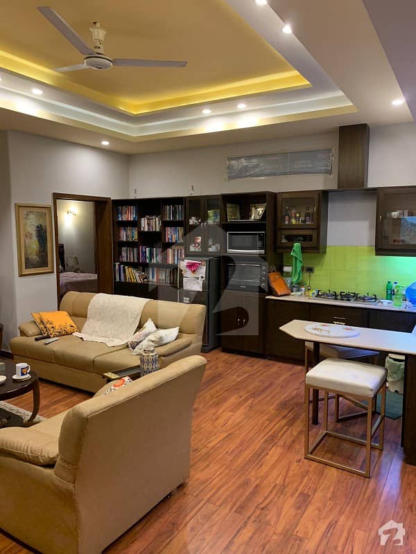 بیدیاں گرینز فارم ہاؤسز بیدیاں روڈ لاہور میں 3 کمروں کا 17 کنال فارم ہاؤس 10 کروڑ میں برائے فروخت۔
