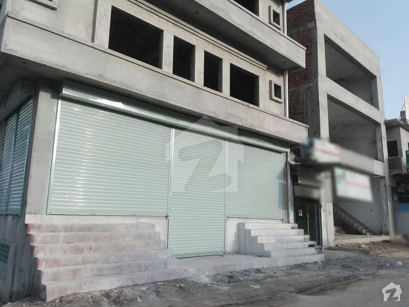 Commercial Plaza For Rent Near Shell Pump