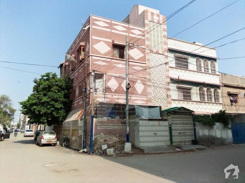 Ground Floor Corner  3 Rooms 80 Yards House Available For Rent In North Karachi Sector 5 C 2