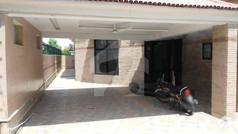 1 Kanal Beautiful Bungalow For Rent In Phase 4