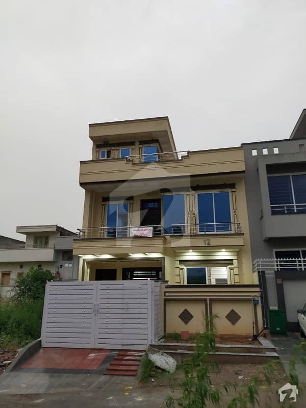 Brand New House Street 40 Feet For Sale In G 13 Phase 1 Islamabad