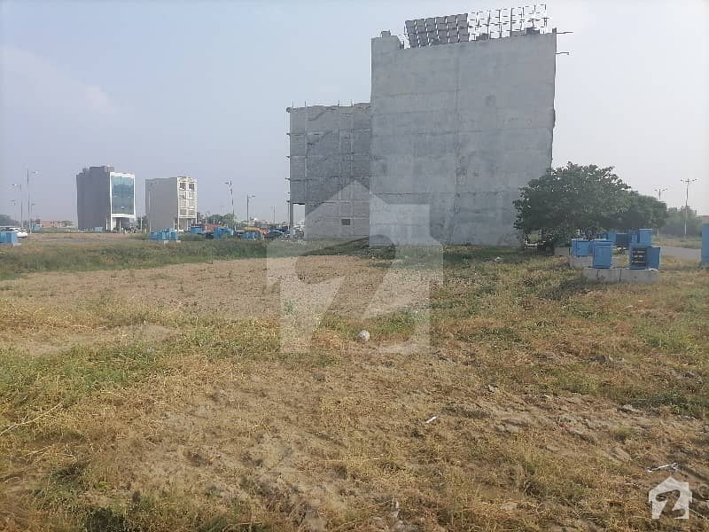 Prime Location Corner Commercial Plot No 223 For Sale