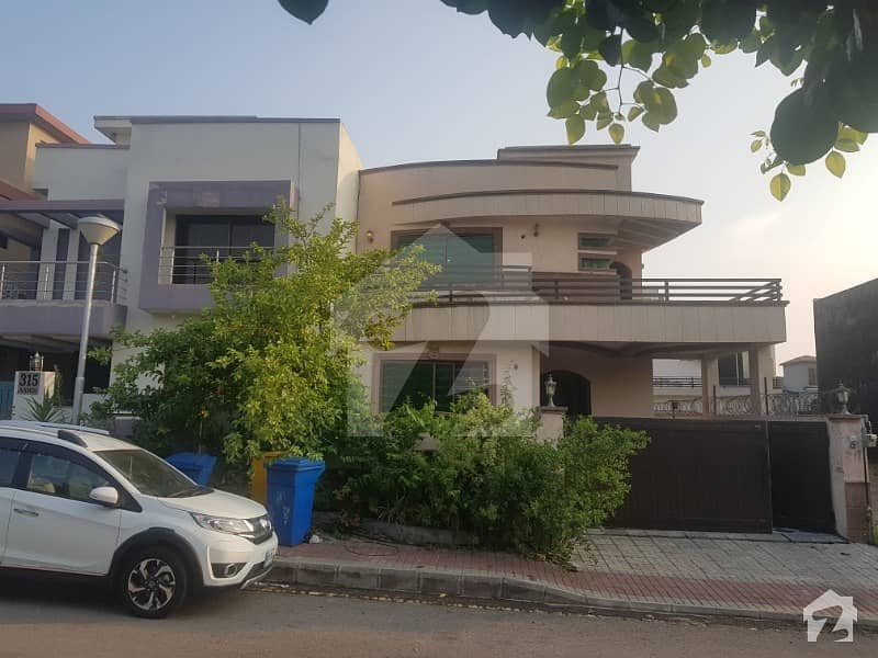 10 Marla House For Sale On Investor Rate In Bahria Town Rawalpindi