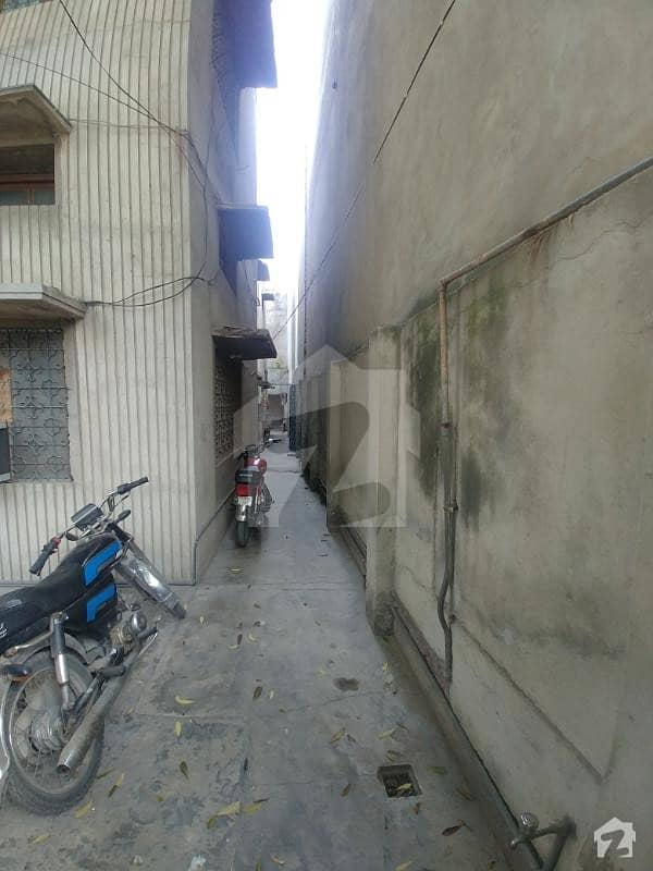 12 Marlas Corner House For Sale In Umar Colony Infantry Road Lahore Infantry Road, Lahore
