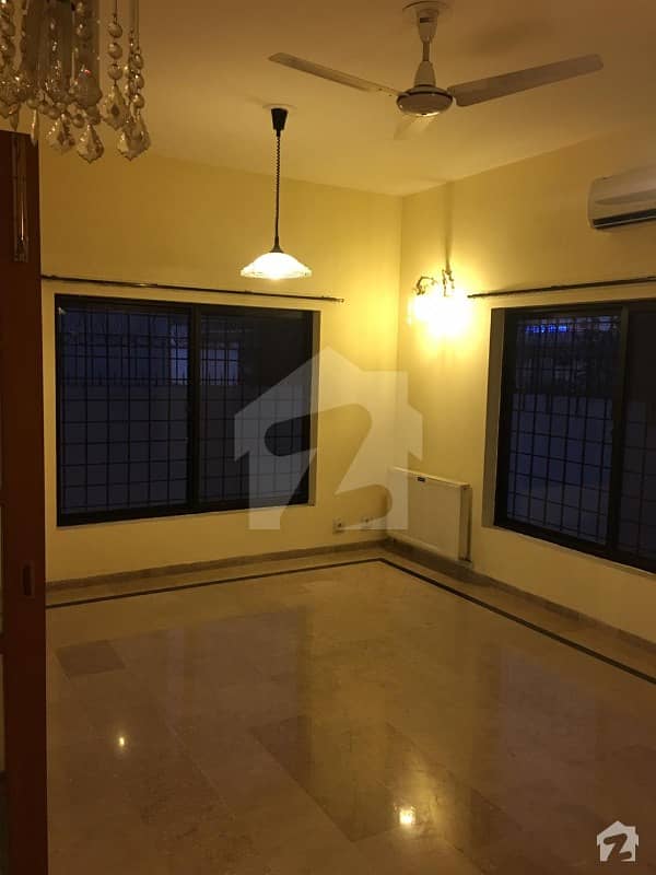 Corner Renovated House On Prime Location For Sale In F71 Islamabad