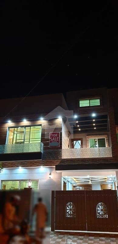 5.5 Marla Luxuary Brand New Corner House For Sale In Bahria Town Lahore Sector D