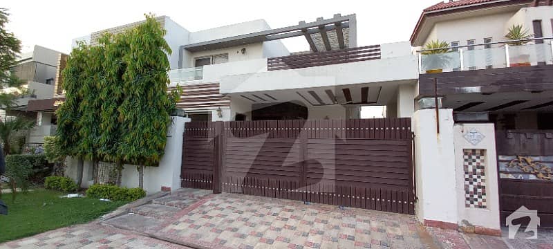 10 Marla Luxury Designer House Available For Rent At Ideal Location