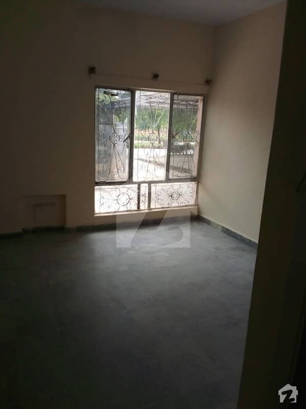 40 * 80 House For Rent In G-9(dealers Sa Maazrat)