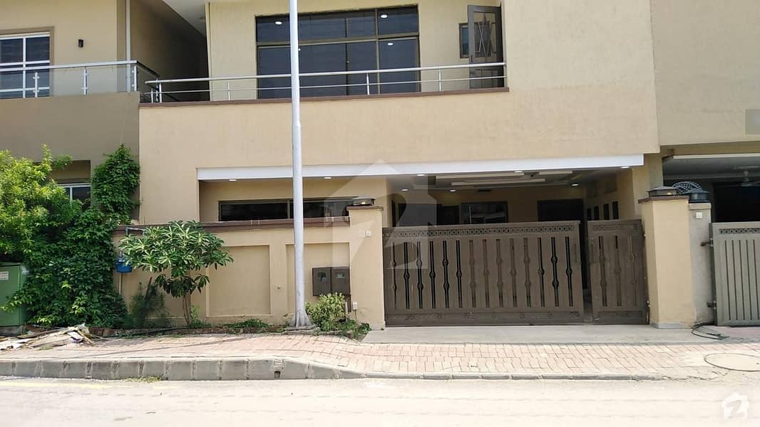 Double Unit Boulevard House Is Available For Sale