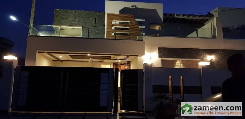 10 Marla Double Storey Furnished Out Class Artistic Dream Home For Sale