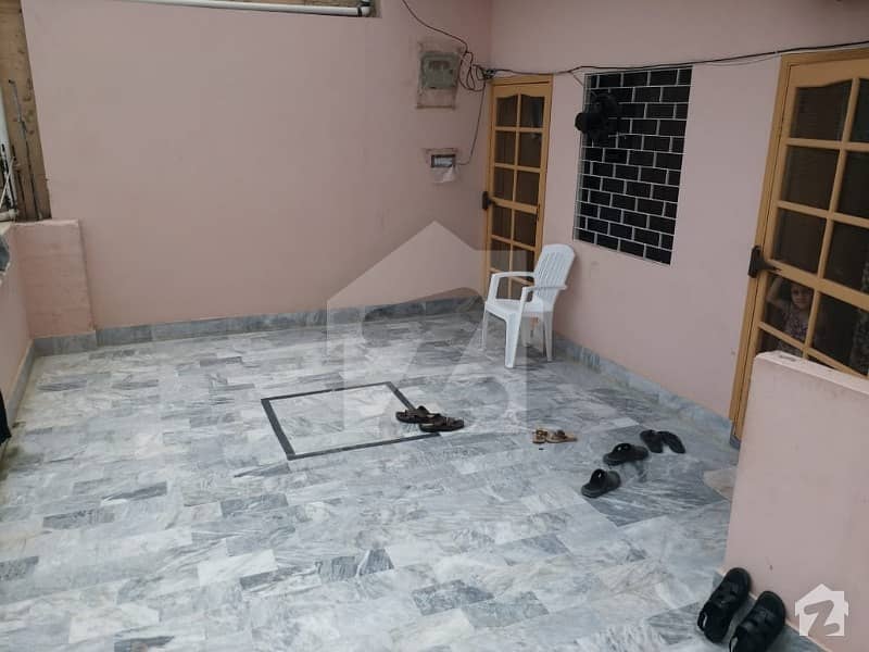 Ground Or 2nd Floor Vip Tile Marble American Kitchen Renovated Meter All Separate Sweet Water Near Market Masjid Park Main Road Vip Envoirment 36 Feet Road Parking
ground 3bed Dd 
2nd 2 Bed Dd 
rent 42000