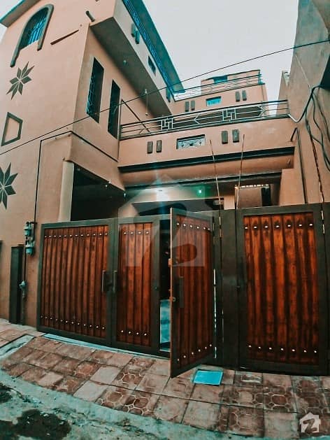 2 Floors On 6 Marla  House With Basement In Gulshan Colony