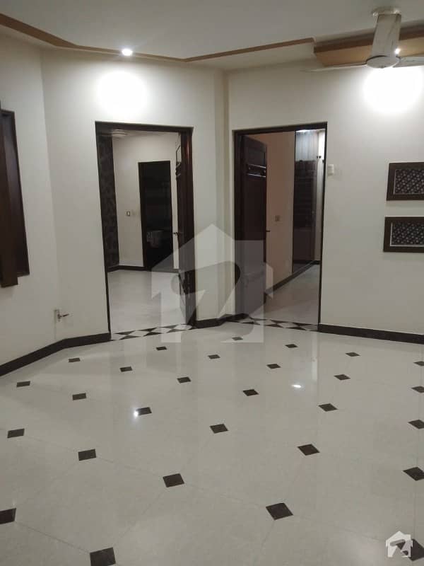 10 Marla Full House For Rent In Iris Block Bahria Town Lahore