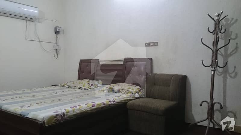 Furnished Room For Male Executive Officer