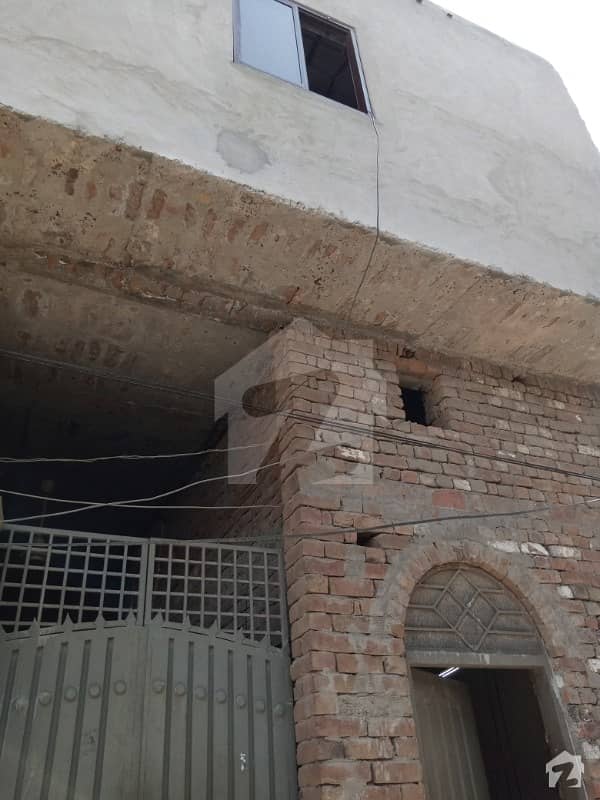 عباس بنگلوں رحیم یار خان میں 2 کمروں کا 2 مرلہ مکان 19 لاکھ میں برائے فروخت۔