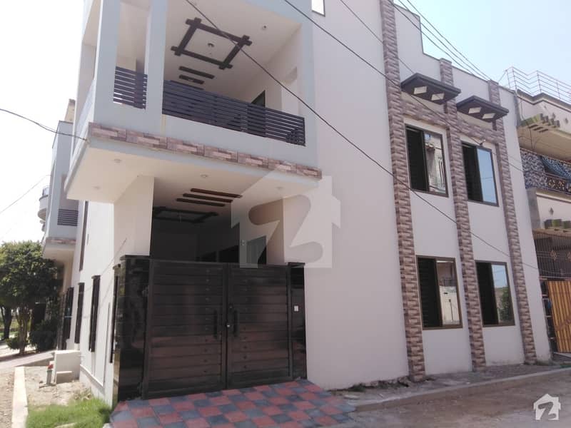 علامہ اقبال ٹاؤن بہاولپور میں 3 کمروں کا 3 مرلہ مکان 72 لاکھ میں برائے فروخت۔